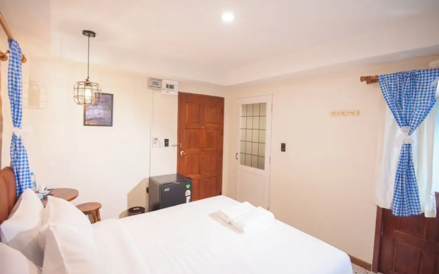 JB Home Bangkok - Victory monument