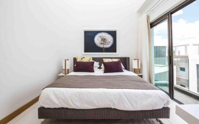 Latitude Luxury Apartment