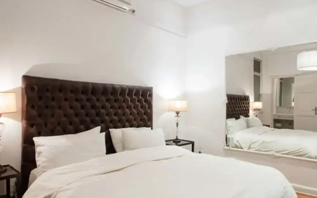 Purple Rain Elegant 2 Bedroom in Recoleta