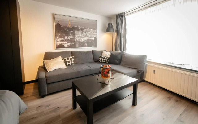 Le Studio by La Reine City Center