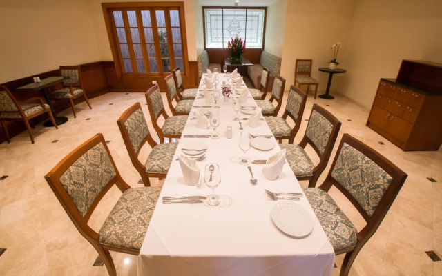 Los Tallanes Hotel & Suites