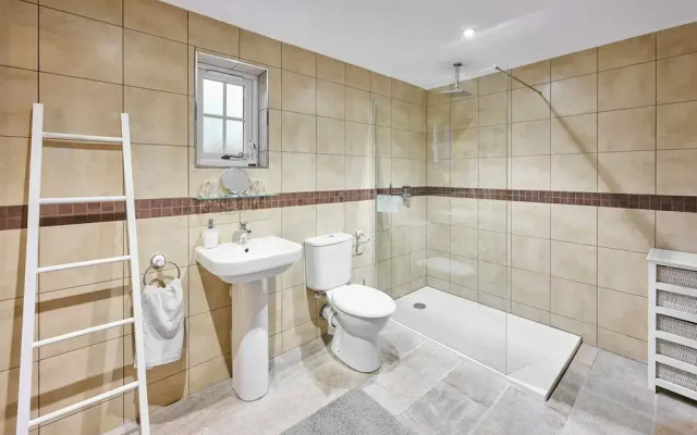 Host Stay Dovecote View