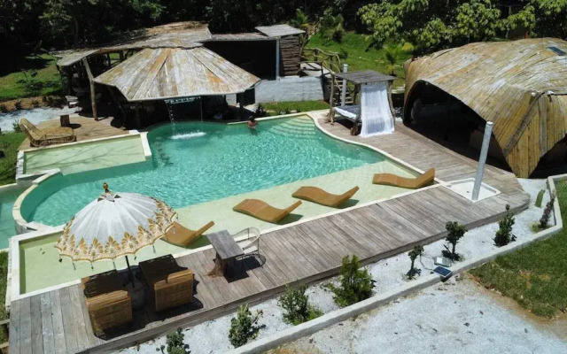 Akasha suites