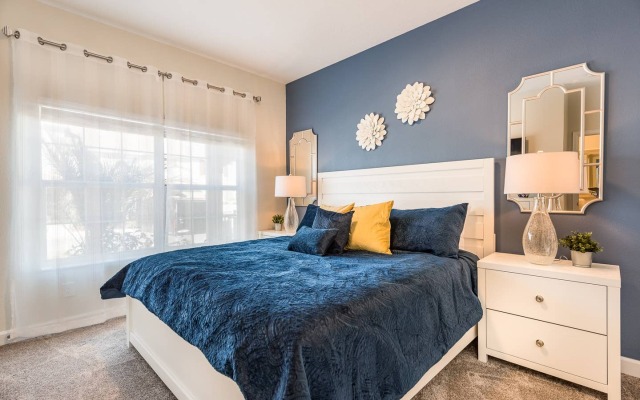 Spacious house near Disney with private pool