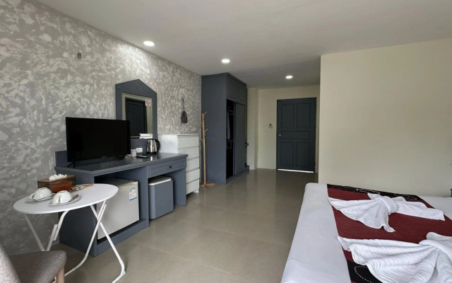 MM Hill Hotel