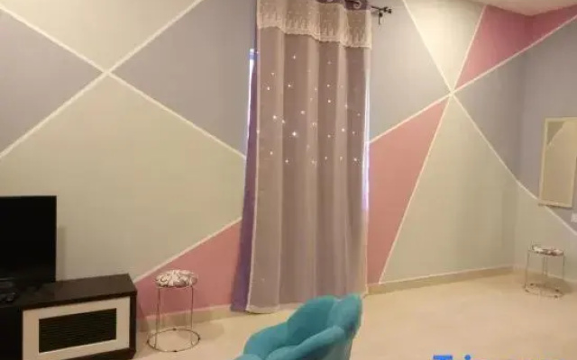 Icolor Home & Stay CH2