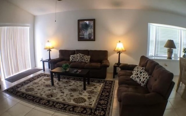 Waterview 1685 Apartment 4 Bedroom