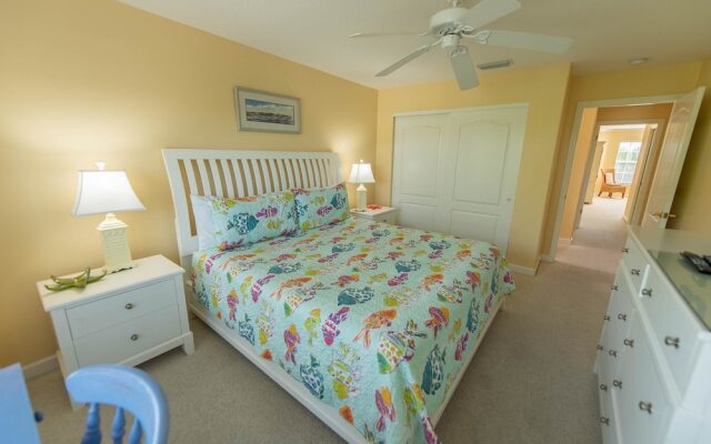 Quiet Palms Apartment 3