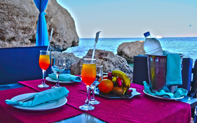 Safir Sharm Waterfalls Resort