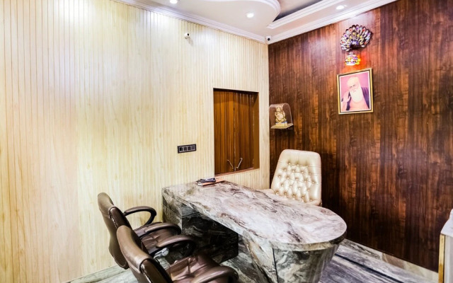 SPOT ON 29521 Arora Guest House