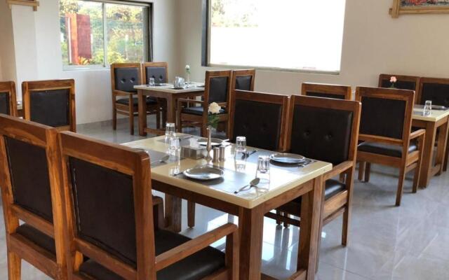 Hotel Volga Residency