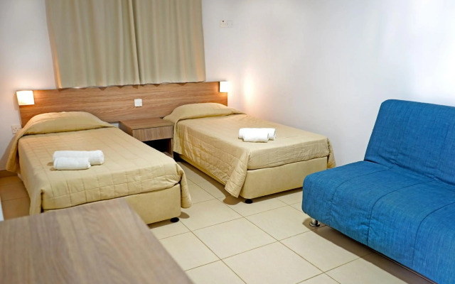 Green Bungalows Hotel Apartments