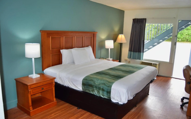 Days Inn by Wyndham Hardeeville Near Hilton Head