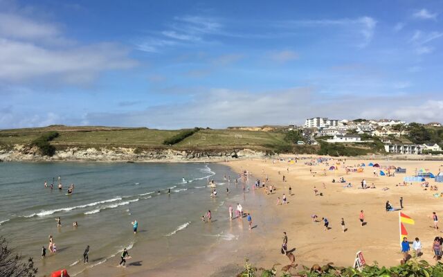 Tregurrian Villas