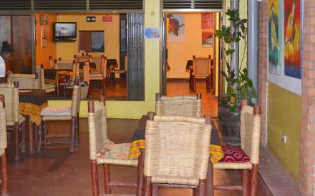 Hotel Acacia City