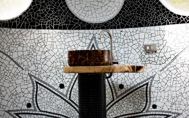 The Mothership - Hostel