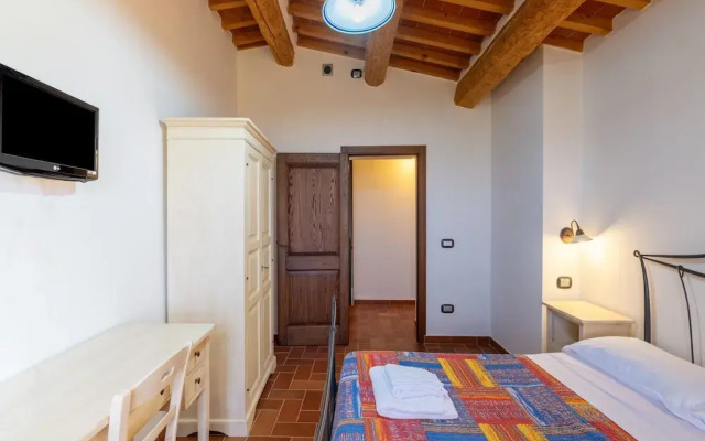 Apartment in a Farmhouse With 2 Pools