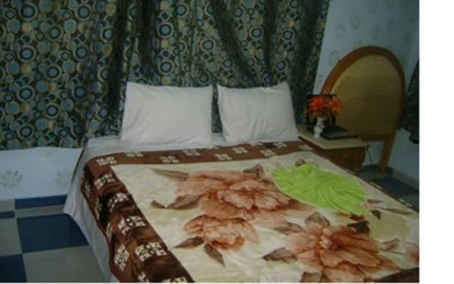 Isis Hostel 2