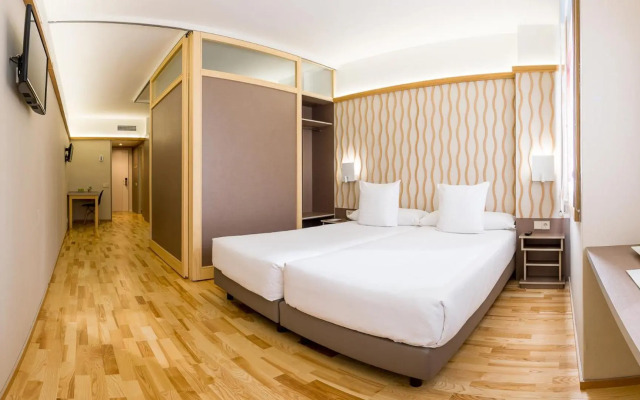 Bonanova Suite Hotel