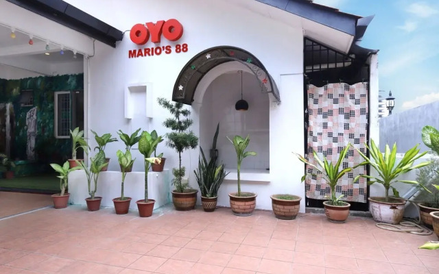 OYO 993 88 Mario's