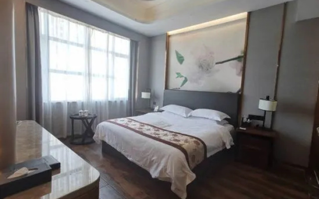 Yueyang Kaibinsi Holiday Hotel