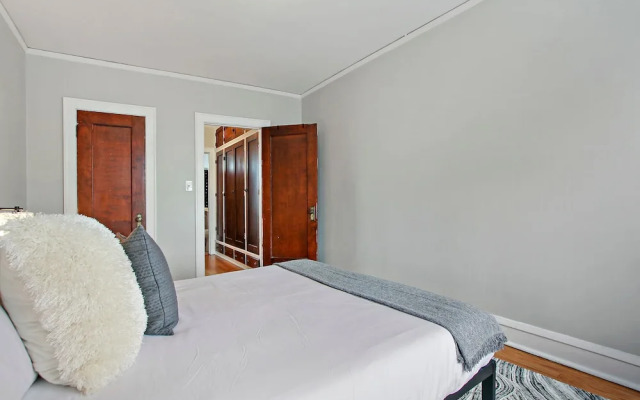 1BR Vibrant Apt in Old Irving Park