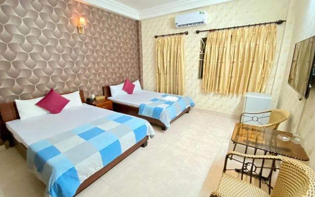 Bau Cat Hotel
