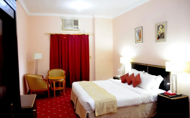 Safeer Almisk Hotel