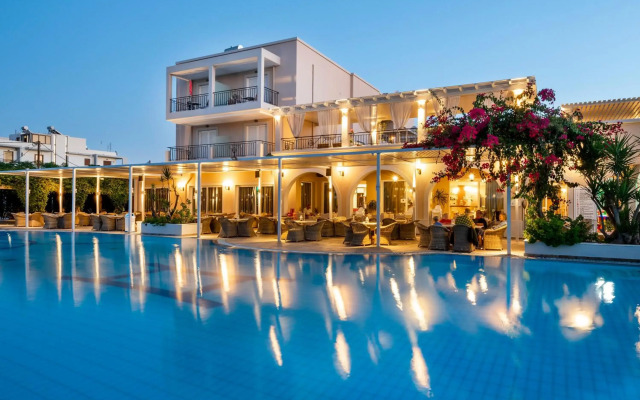 Peridis Family Resort