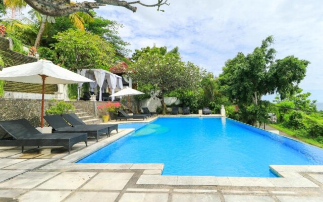 Anda Amed Resort