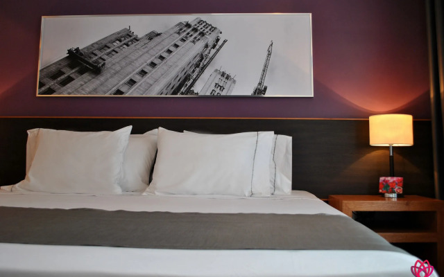 Hotel y Tú