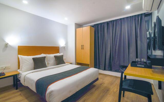 Oyo Townhouse 251 Richmond Circle