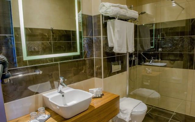 Grand Hotel Downtown