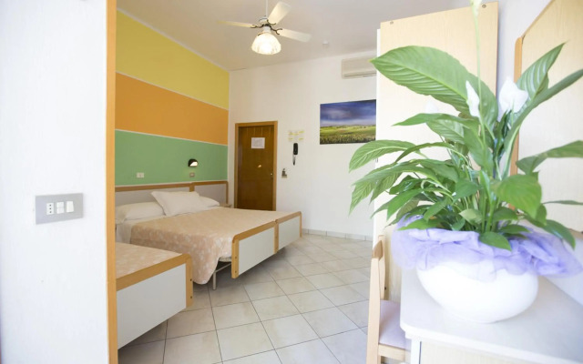 Hotel Desiree