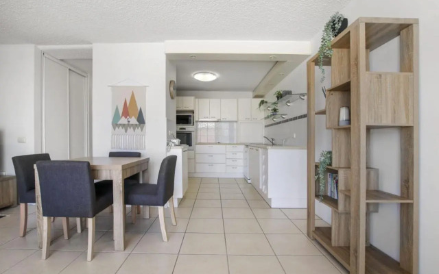 Pumicestone Lodge Unit Twelve, 26 Maloja Ave