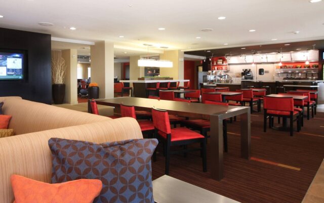 Courtyard by Marriott Salinas Monterey