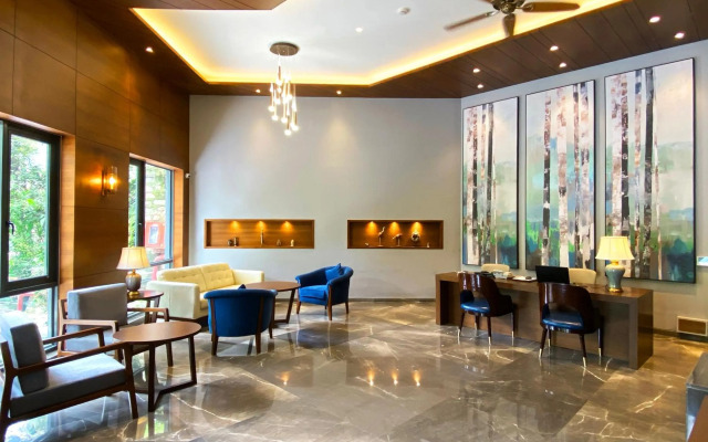 The Rosefinch Sarovar Portico