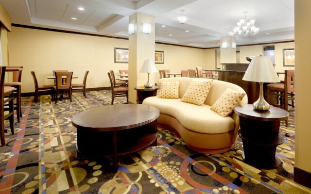 Holiday Inn Express & Suites Georgetown by IHG
