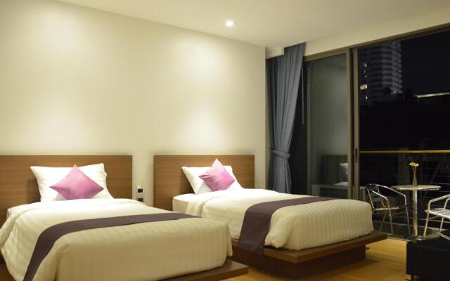 The Scenery City Hotel