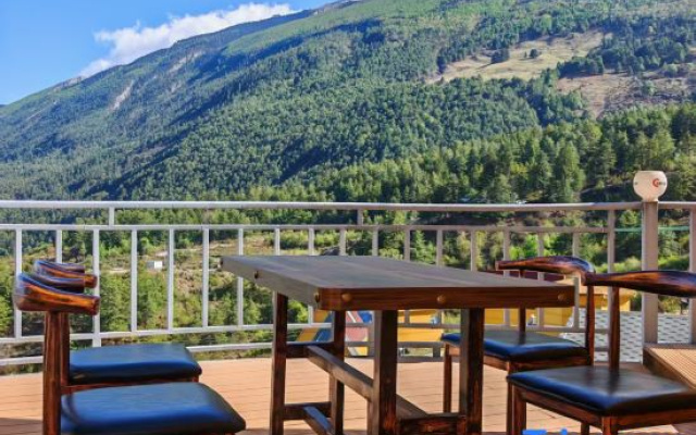 Shangri-La Yunye Mountain Retreat Starry Sky Homestay (Haba Snow Mountain Branch) – Outside – Shangri-La