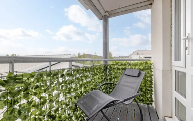 Elegant Flat with Balcony