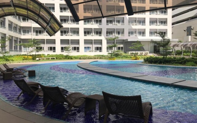 Two Seasons At Grace Residences