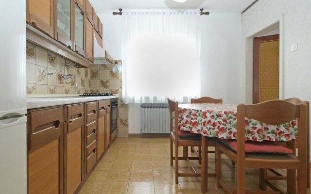 Apartment 1704