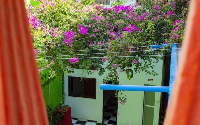 Hostal Maranatha - Hostel