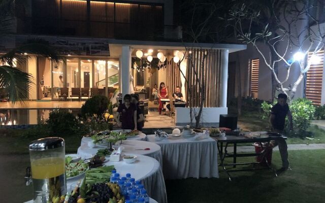 The Five Villas