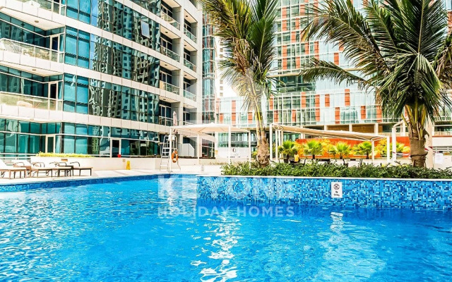 Contemporary One Bedroom with Full Marina View