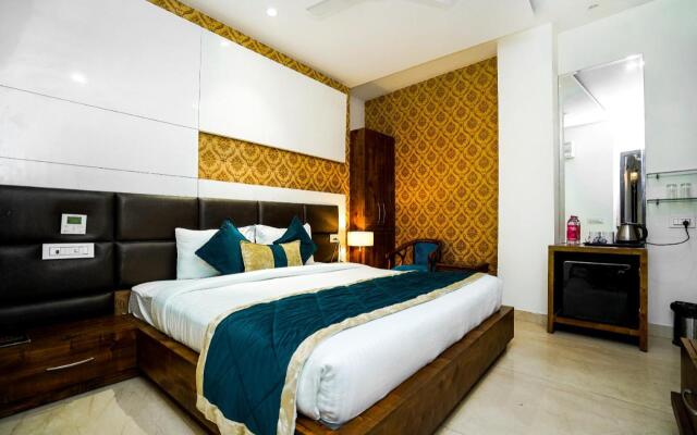 Amritsar Grand By Levelup Hotels 100 meters from golden temple