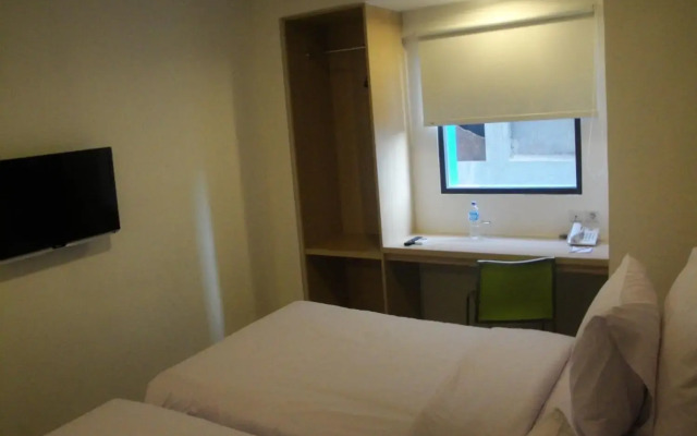 Top Hotel Manado