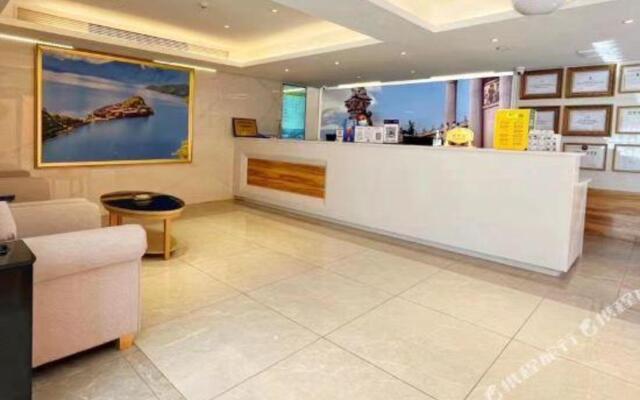 Vienna 3 Best Hotel (Yunnan Lugu Lake Passenger Station Daluoshui Wharf)