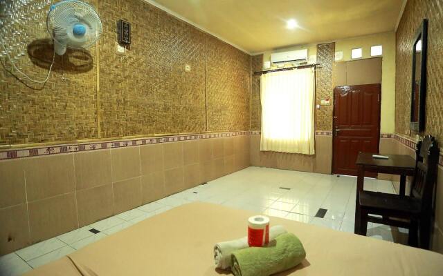 Dua Nina Homestay